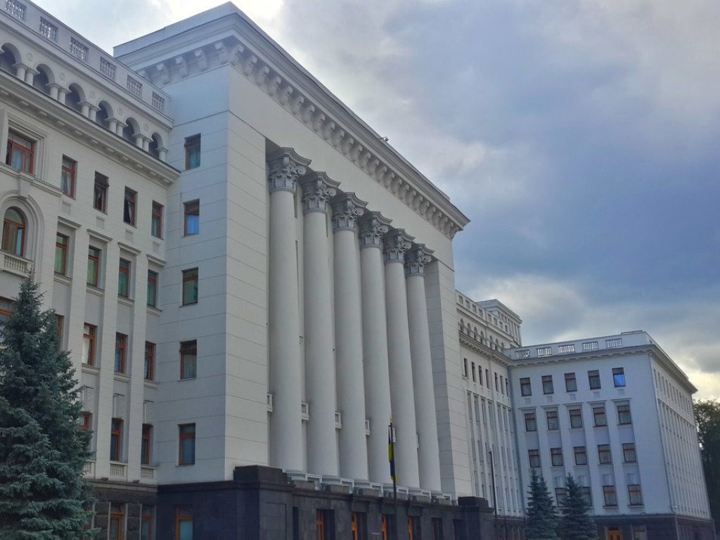 Д. Гаевский: «Команда Президента будет добиваться переноса выборов на 2020 год»