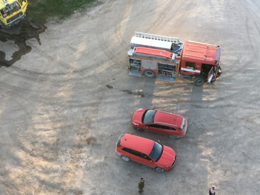 В Эстонии начался пожар на полигоне с боеприпасами (ФОТО)