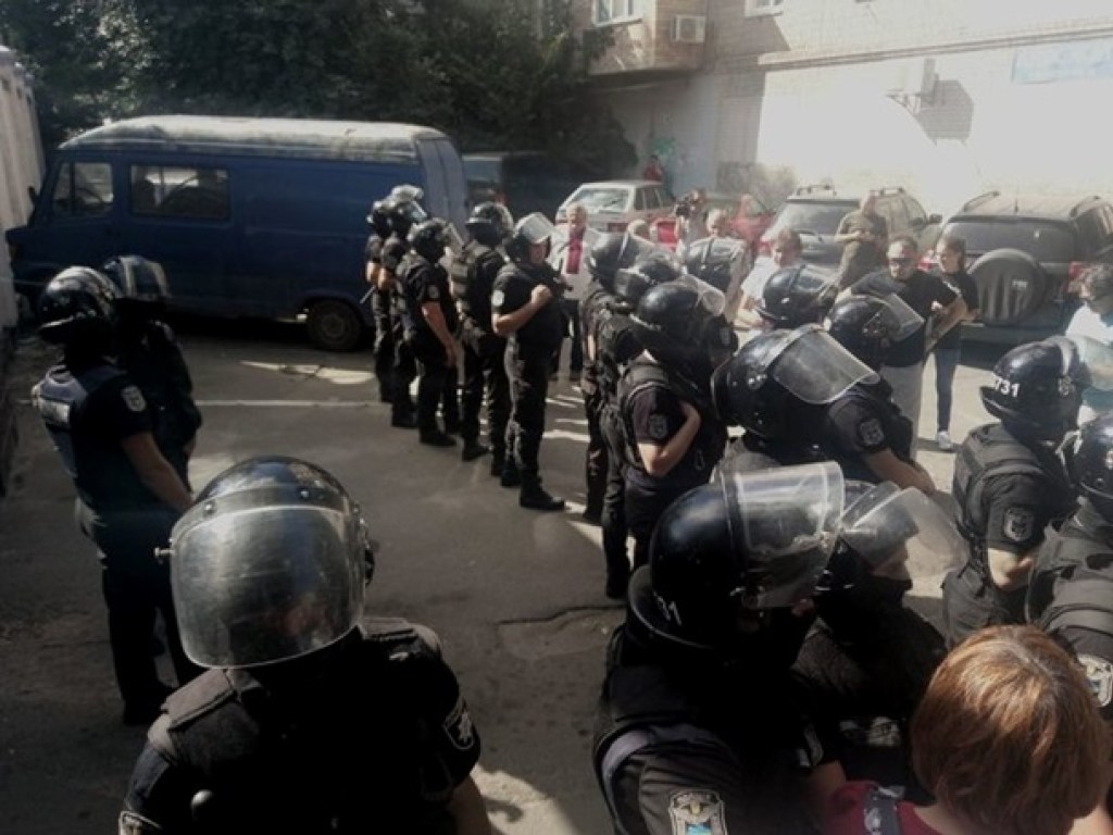Экс-бойцы «Торнадо» начали бунт в Лукьяновском СИЗО (ФОТО)
