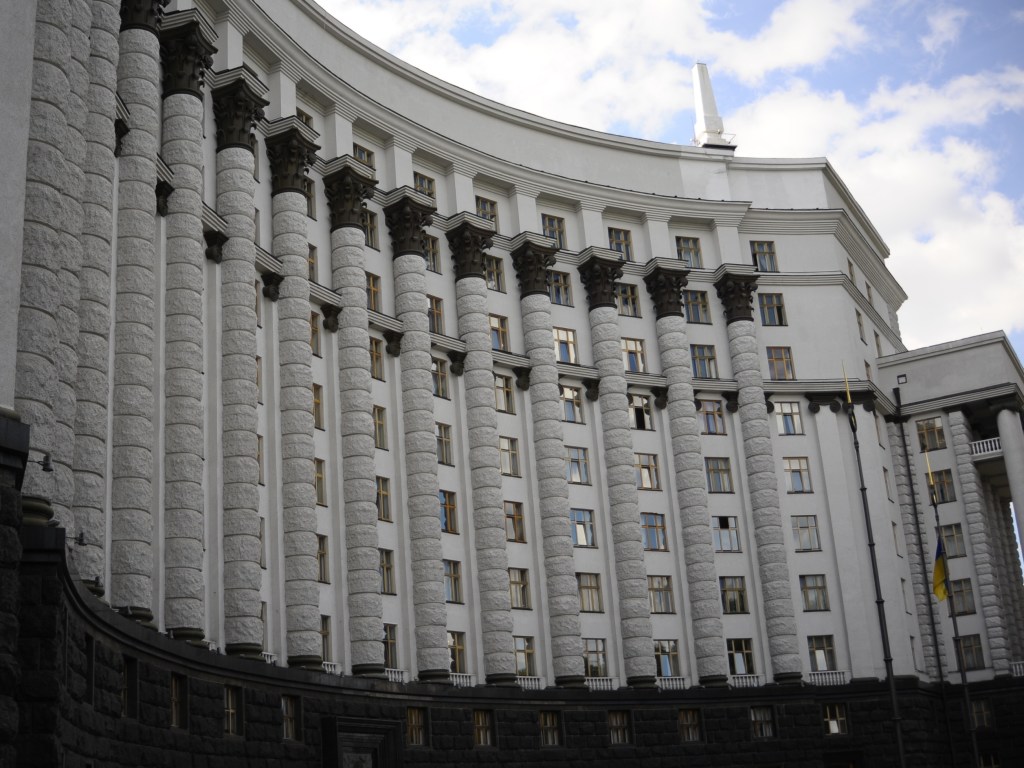 Рада, Кабмин и Администрация Президента остались без горячей воды – РГА