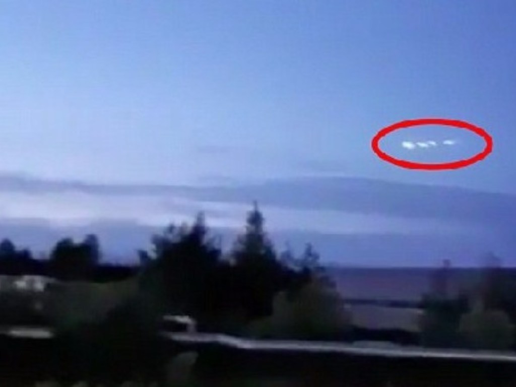 В Сибири сняли на видео крушение неизвестного объекта (ФОТО, ВИДЕО)