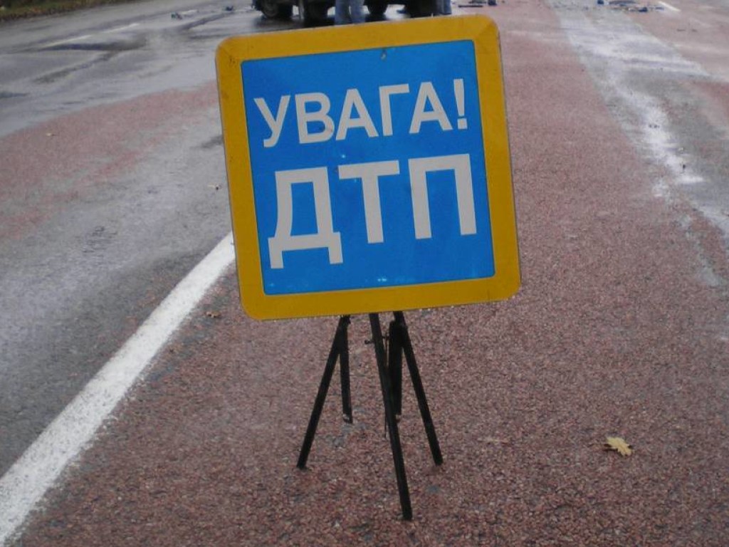 В Харькове полицейская машина протаранила «скорую помощь» (ВИДЕО)