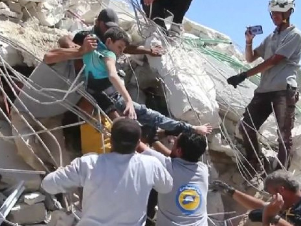 В Сирии взорвался склад оружия, погибли 12 детей (ВИДЕО) 