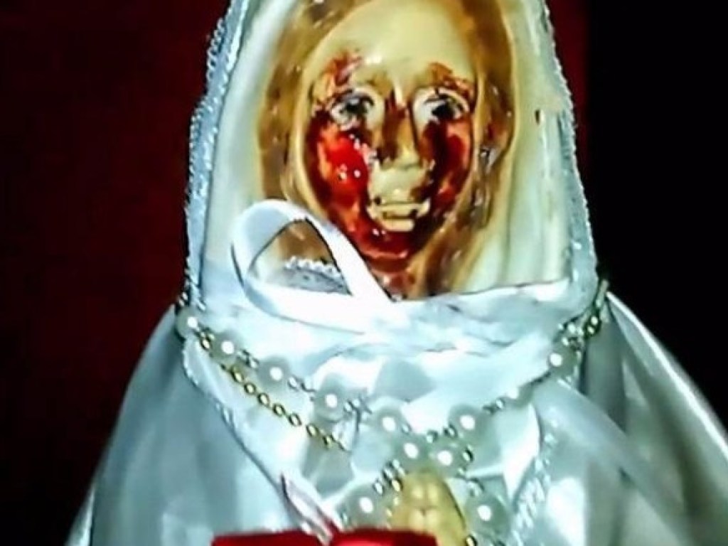 В Аргентине статуя Девы Марии «заплакала кровью» (ФОТО, ВИДЕО)