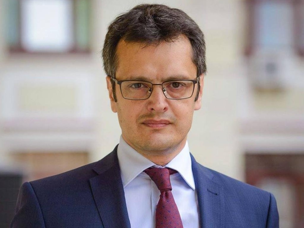 В. Скаршевский: « Стремительная девальвация гривны начнется в сентябре»