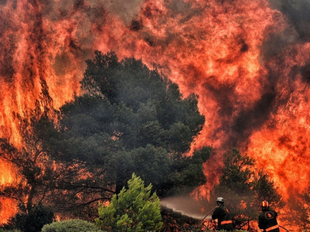 В Греции число жертв пожаров возросло до 96 человек