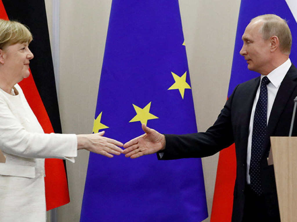 Политолог назвал вопросы, которые на встрече обсудят Путин и Меркель