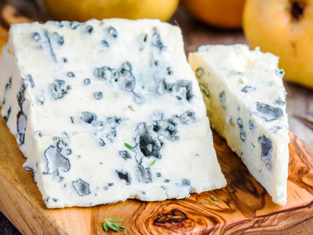 Сыр с плесенью поможет совершить прорыв в медицине