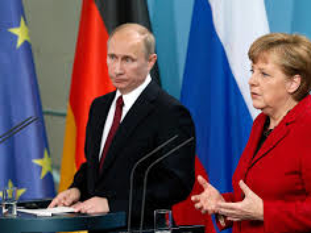 В РФ рассказали подробности разговора Путина и Меркель об Украине