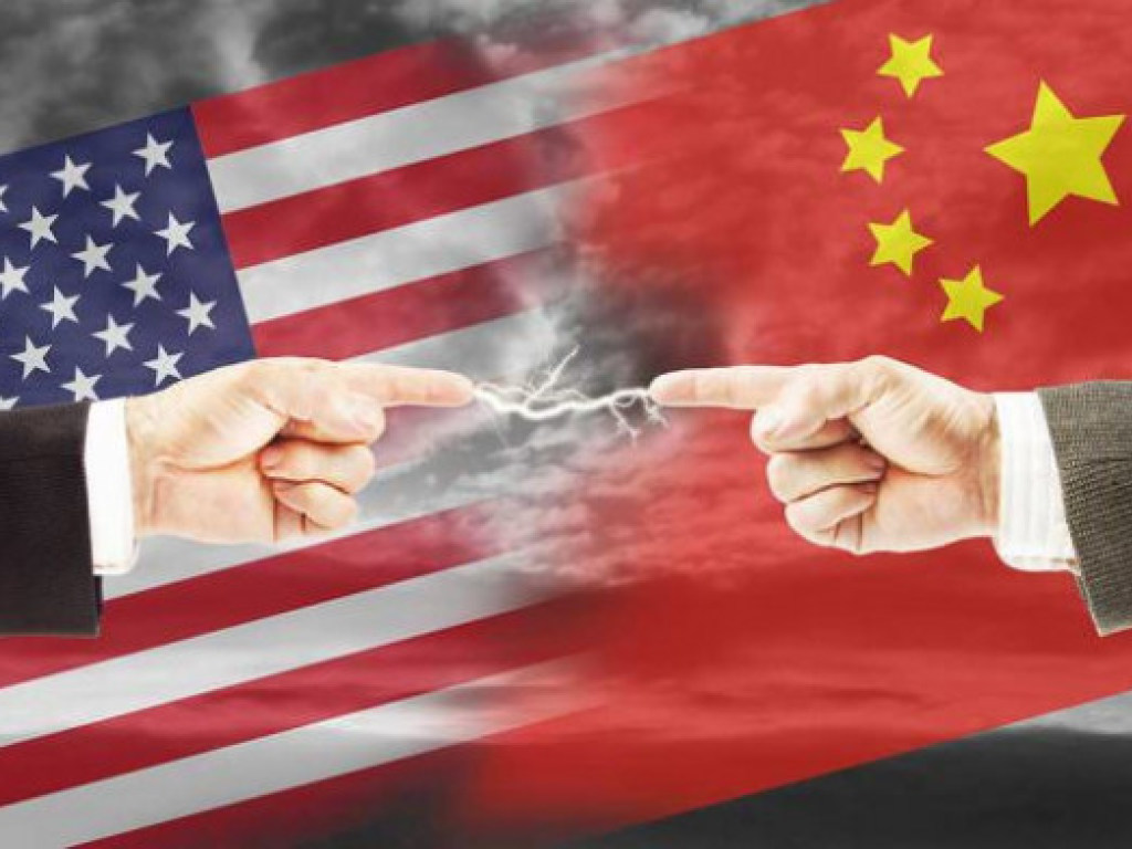 Новые китайские пошлины способны уничтожить американскую экономику – европейский аналитик