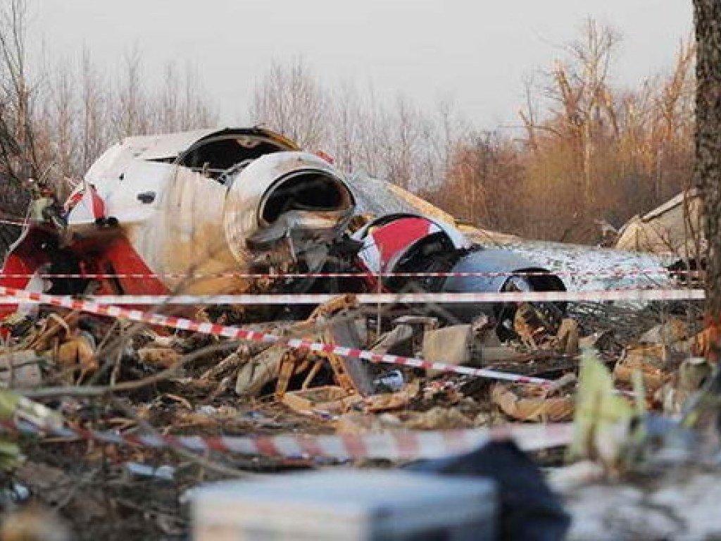 Смоленская трагедия: РФ разрешила Польше дополнительно осмотреть разбившийся самолет
