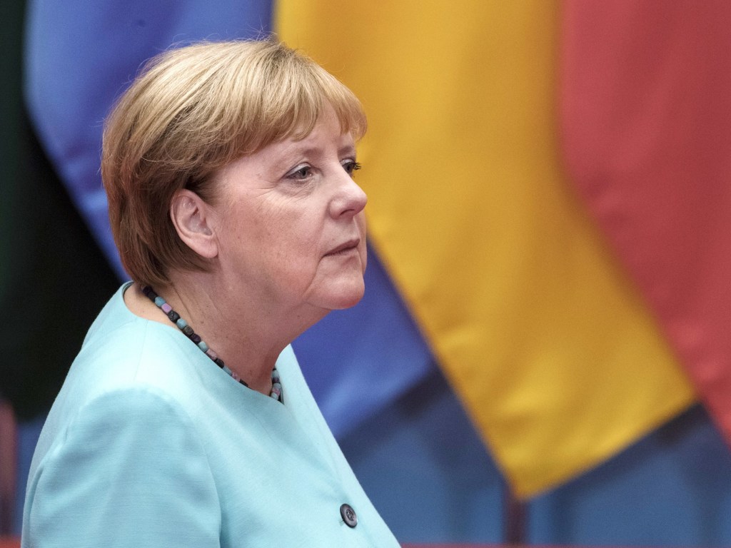 В Грузии Меркель спела любимую песню: опубликовано видео выступления