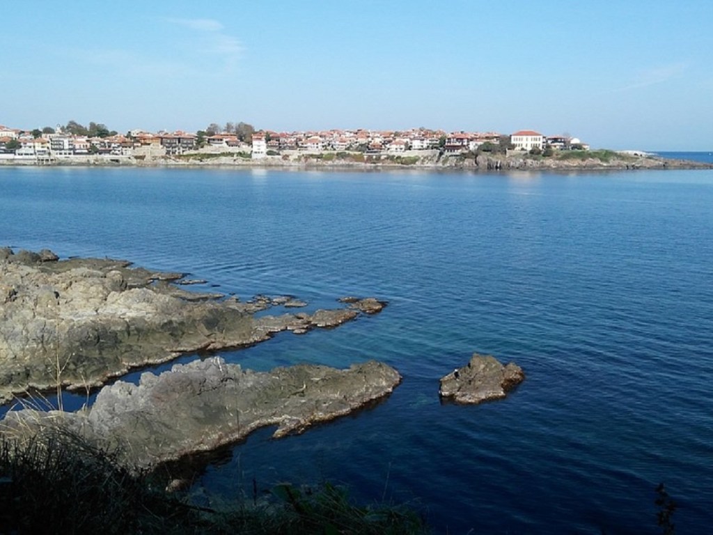 Ученые обнаружили в Черном море затонувшую фракийскую крепость V века (ФОТО)
