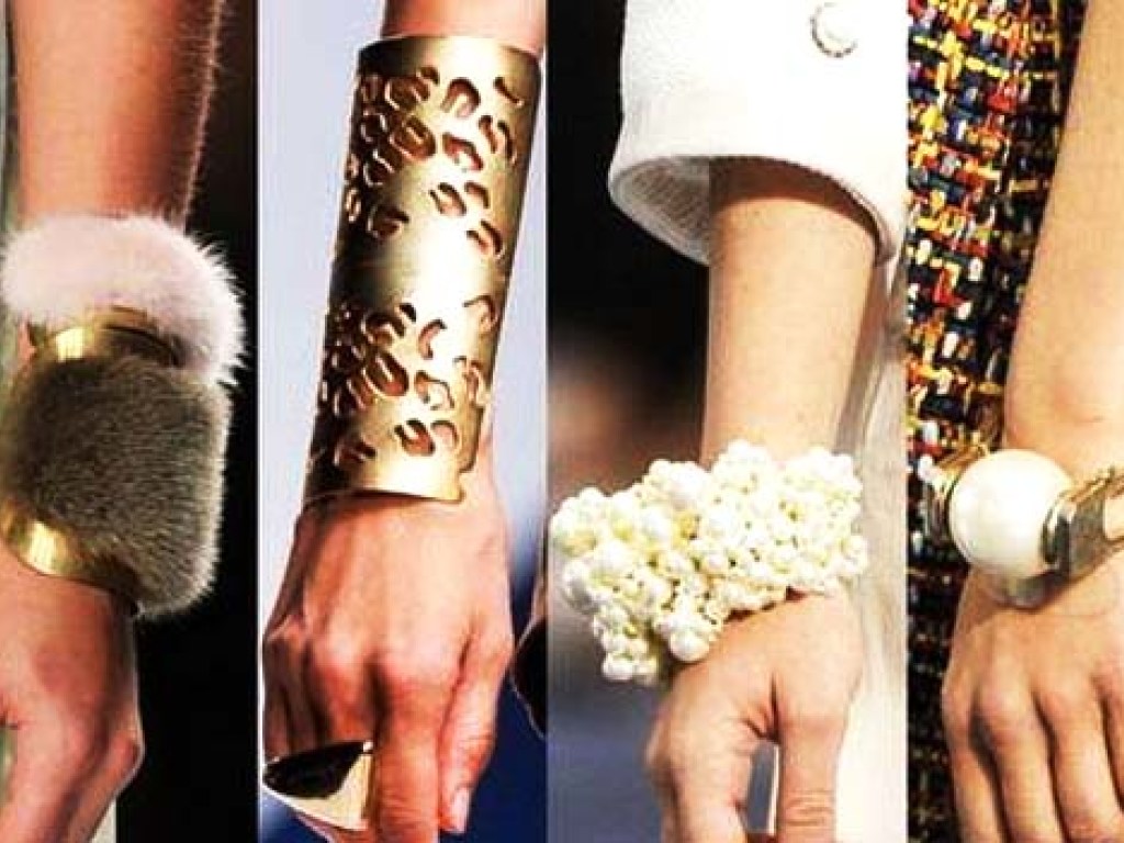 Самые модные украшения осени 2018: серьги-люстры  и  меховые браслеты (ФОТО)