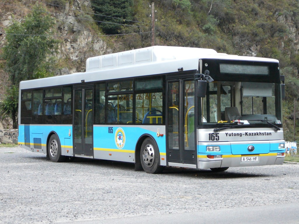 В Украине смогут запретить автобусы без ремней безопасности не ранее, чем через 5 лет – эксперт