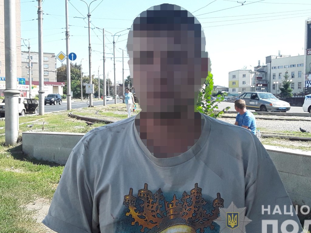 В Харькове задержали вора, присвоившего себе выручку от перевозки пассажиров (ФОТО)