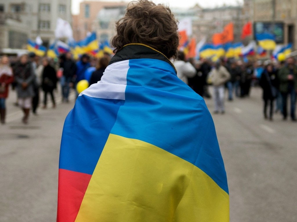 А. Колесников:  «Власти намеренно втянули Украину в конфликт с Россией»