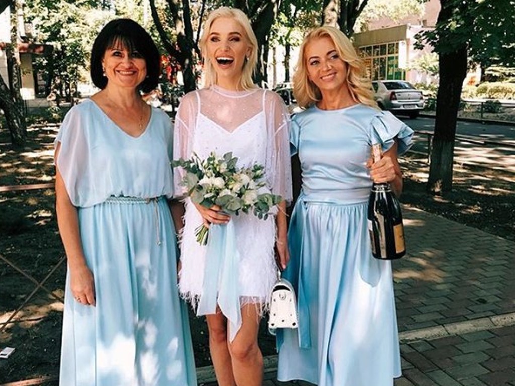 Преодолевшая рак украинская модель Митченко вышла замуж (ФОТО)