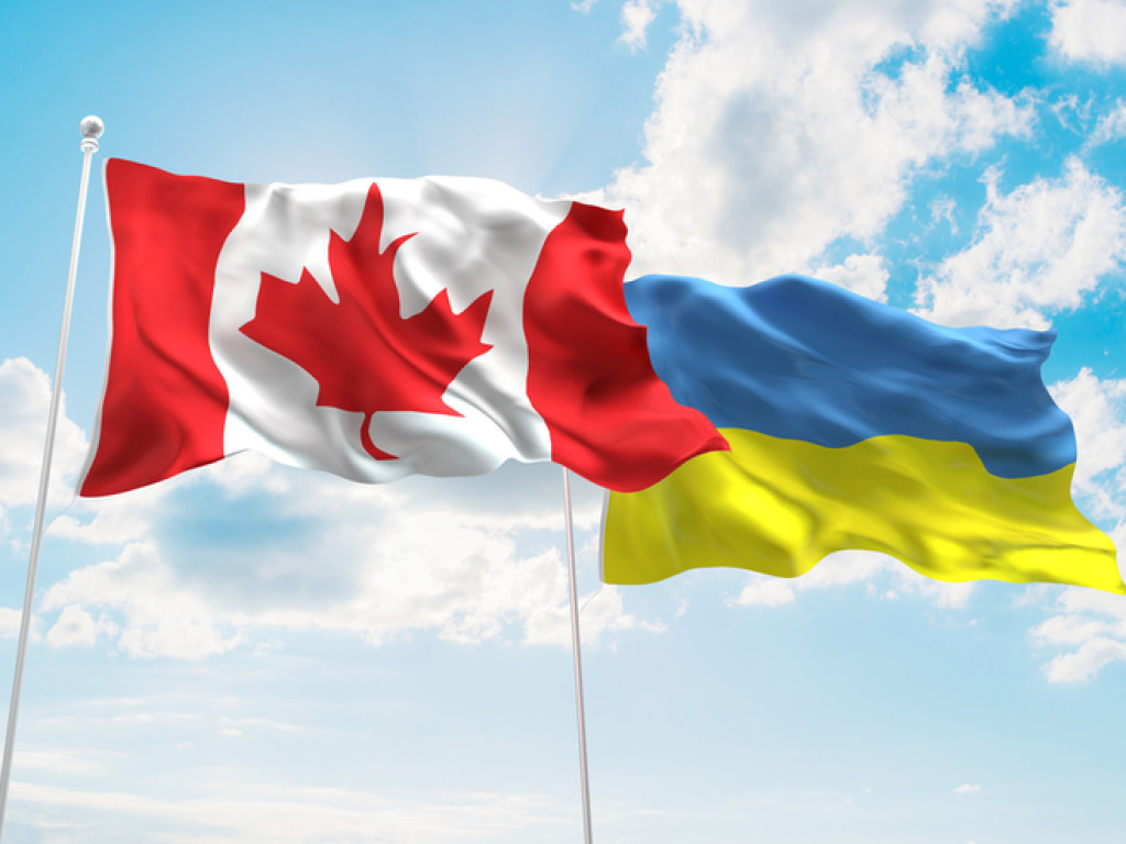 Не могут грамотно заполнить документы: четверти украинцам отказали в канадских визах в 2018 году