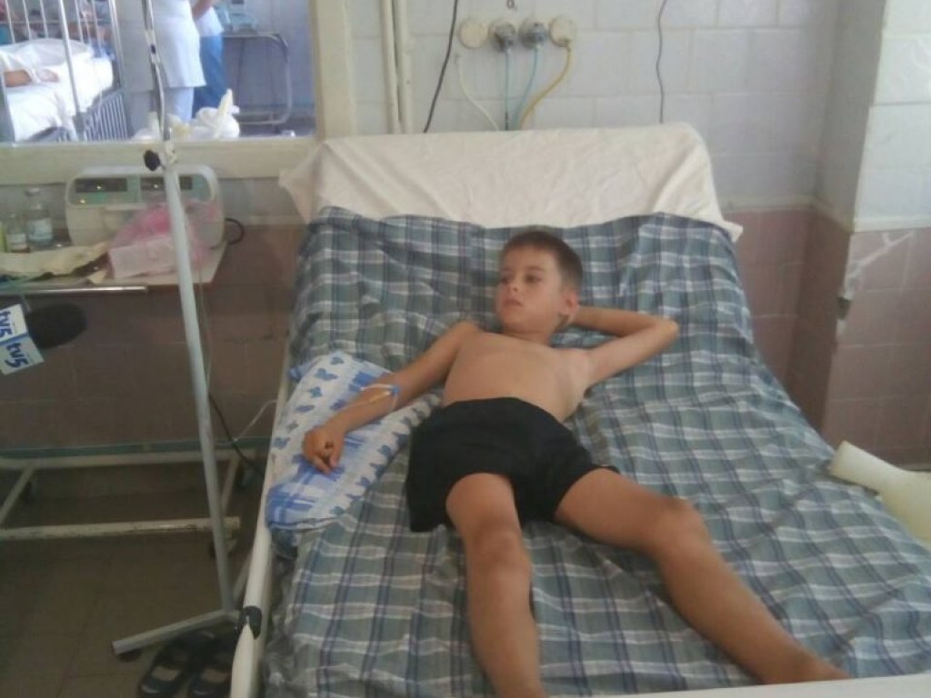 В Запорожье мальчик попал в реанимацию после отдыха в лагере (ФОТО)