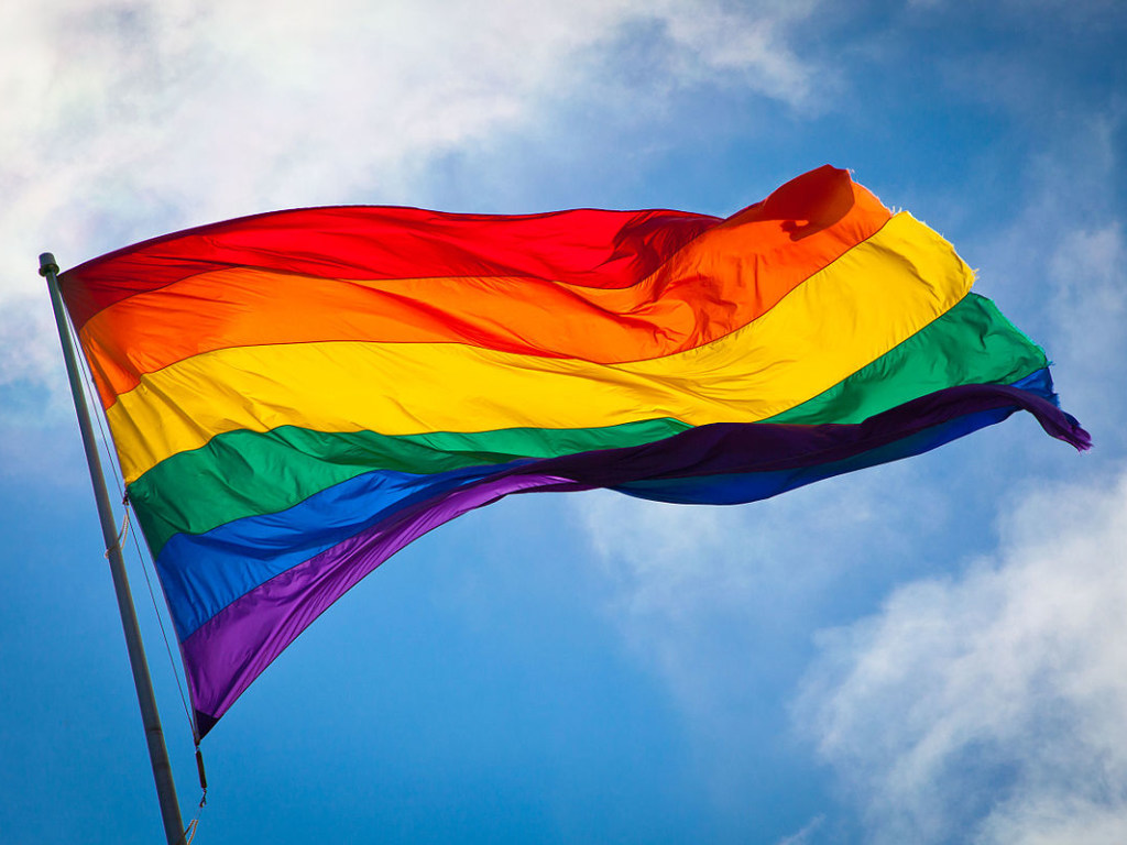 Власти Черновцов объявили тотальный бойкот ЛГБТ-сообществу