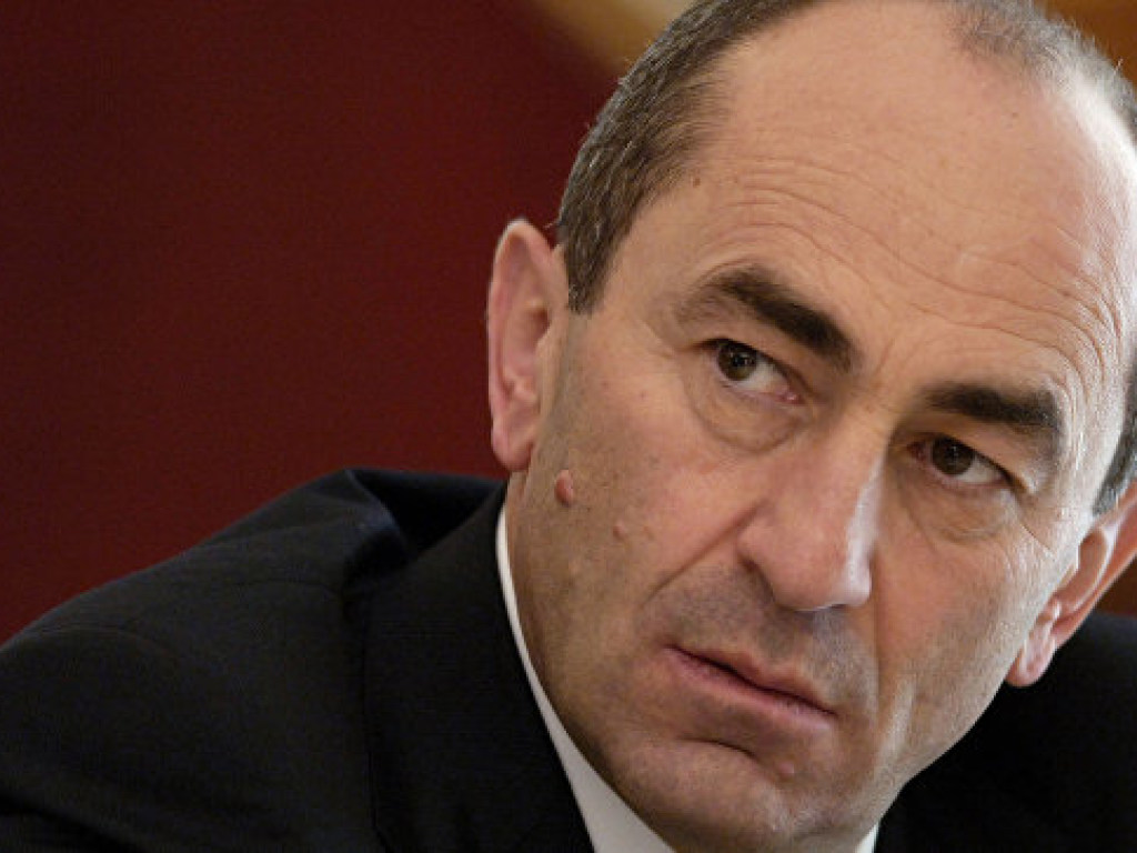 Экс-президент Армении заявил об участии в досрочных парламентских выборах