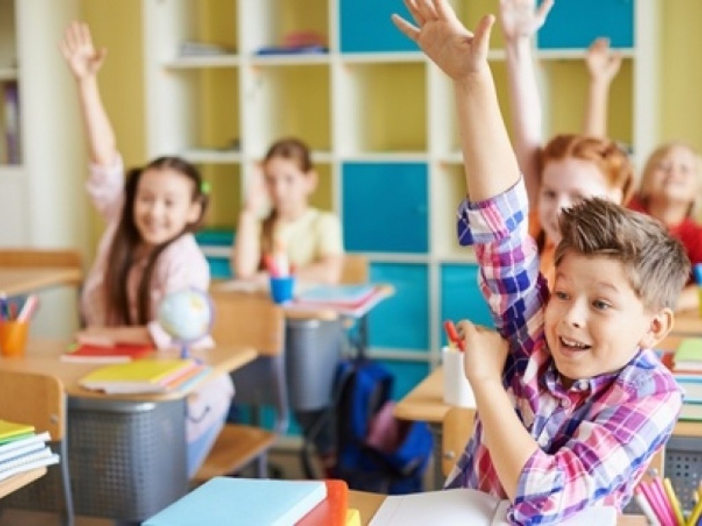 «Продленка» по-новому: в школах Украины вводят новые нормативы