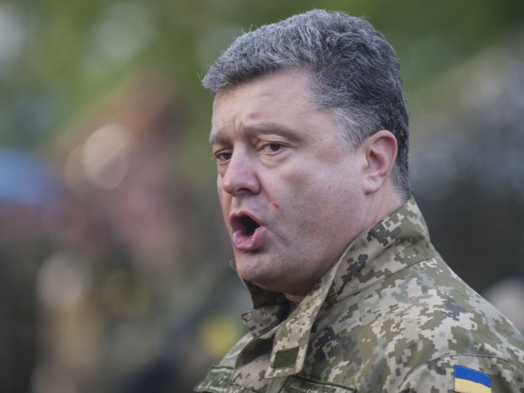 На прямые переговоры с «ДНР» Порошенко не пойдет, поскольку взял курс на радикальный электорат &#8212; политолог