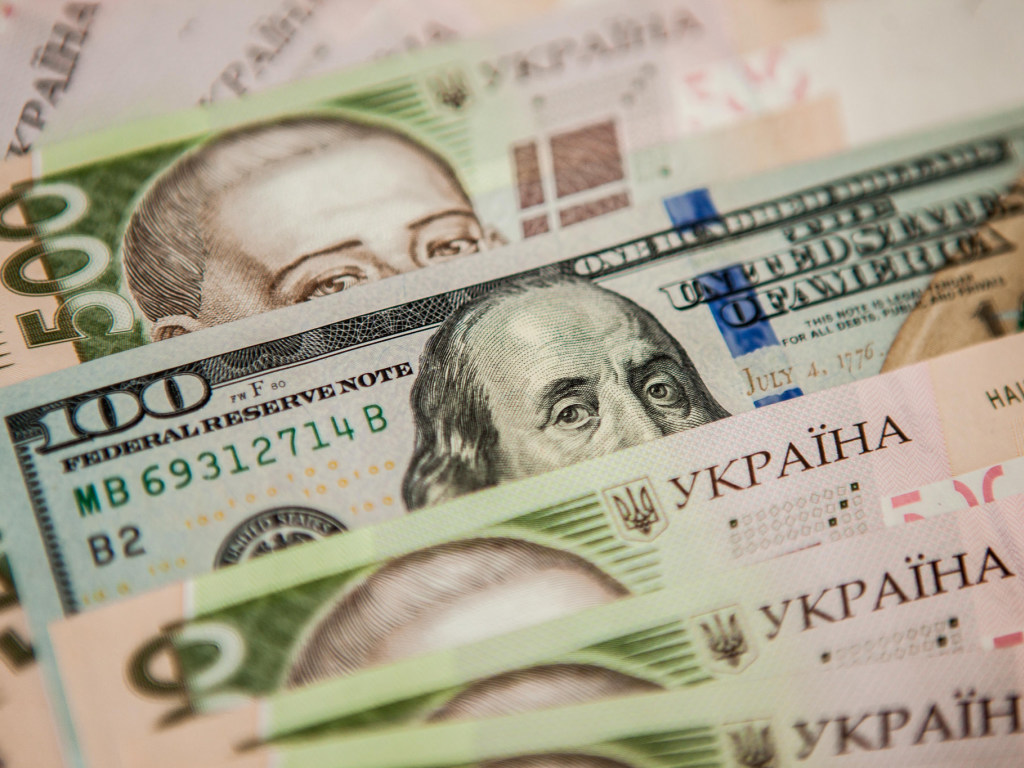 Если доходную часть бюджета-2018 не выполнят, доллар станет дороже 30 гривен &#8212; экономист
