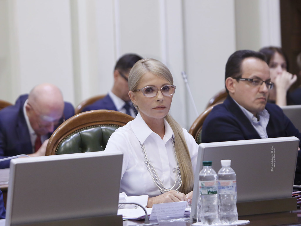 Тимошенко предложила кандидатам в президенты подписать Меморандум о евроинтеграции