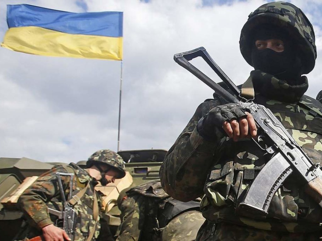 За прошедшие сутки в ходе обстрелов ранено двое украинских военных &#8212; штаб ООС
