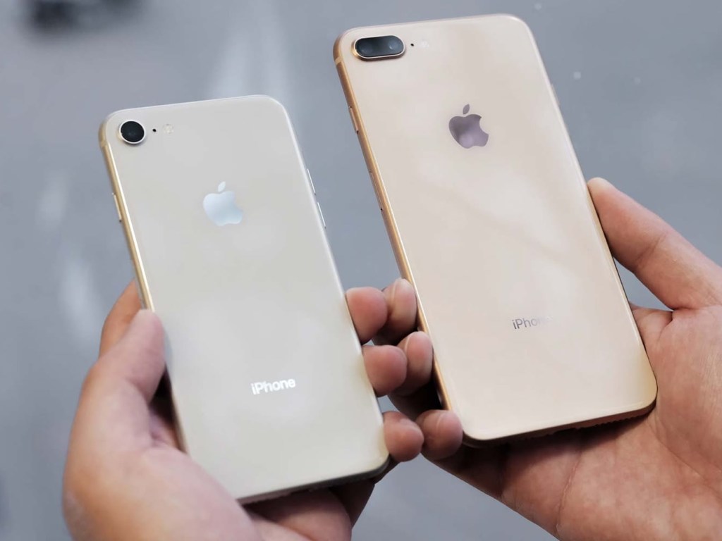 В Apple сообщили о дефекте в iPhone 8