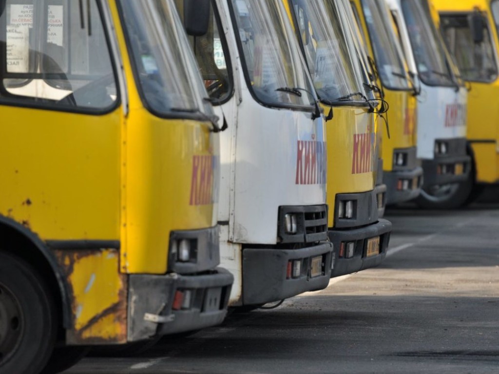 В Киеве можно ожидать подорожания проезда в маршрутках на 1-2 гривны &#8212; эксперт