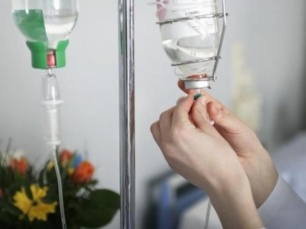 Выбросы на «Титане» в Крыму: На Херсонщине госпитализировали 15 детей с подозрением на отравление (ВИДЕО)