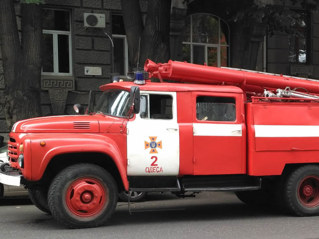 Сгорели книги: В Одесской области произошел пожар в вагончике, переделанном под храм (ФОТО, ВИДЕО)