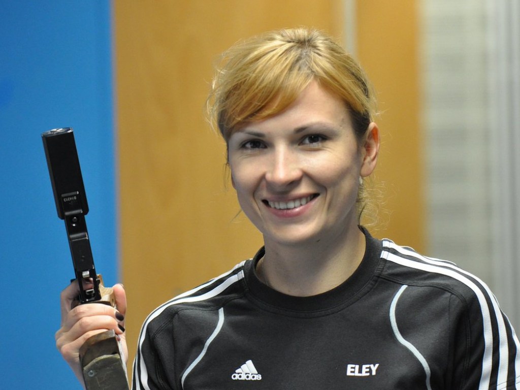 Украинка Костевич стала чемпионкой мира по пулевой стрельбе