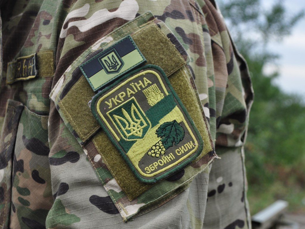 За сутки на Донбассе позиции ВСУ обстреляли 32 раза, погиб один украинский военный