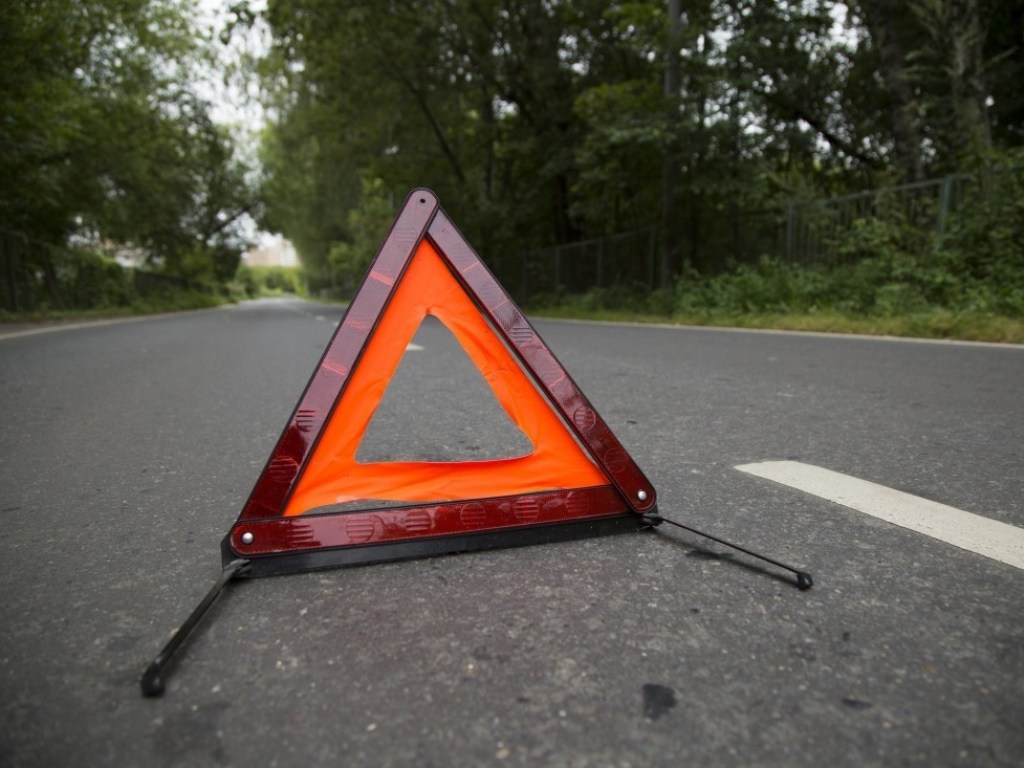 Во Львове водитель Citroen насмерть сбил велосипедиста и сбежал с места ДТП