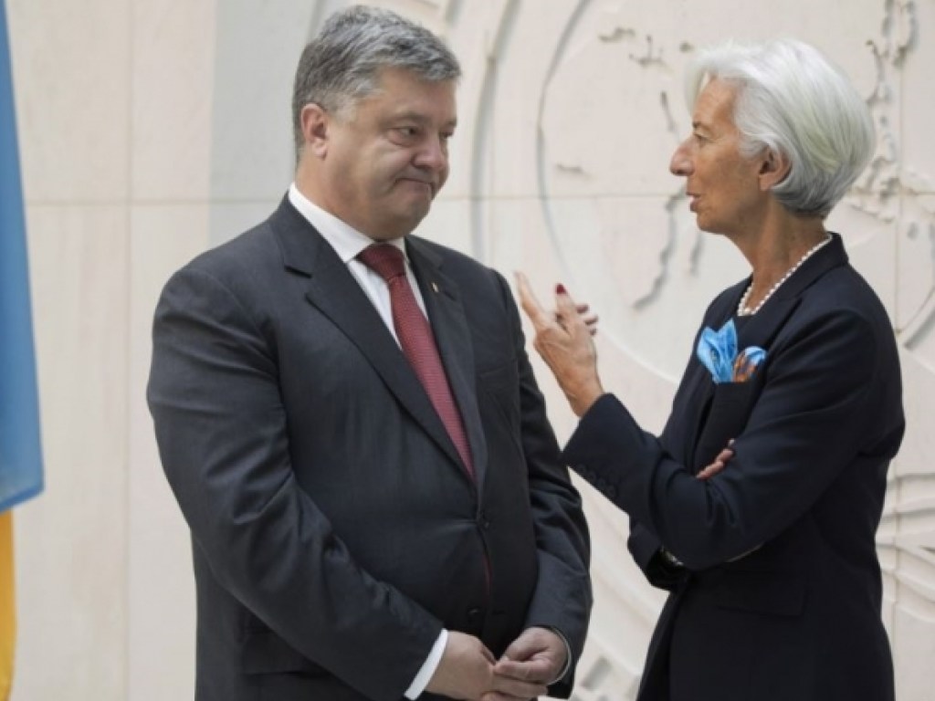 Миссия МВФ приехала в Украину из-за угрозы дефолта – политолог