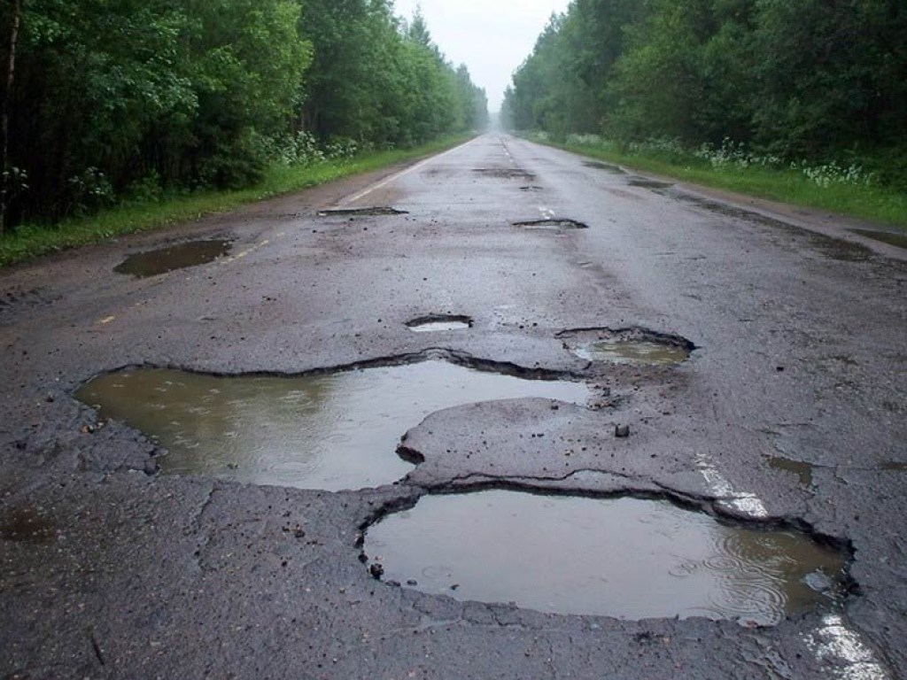 В Мининфраструктуры назвали цену, которую заплатят за повышение безопасности украинского транспорта