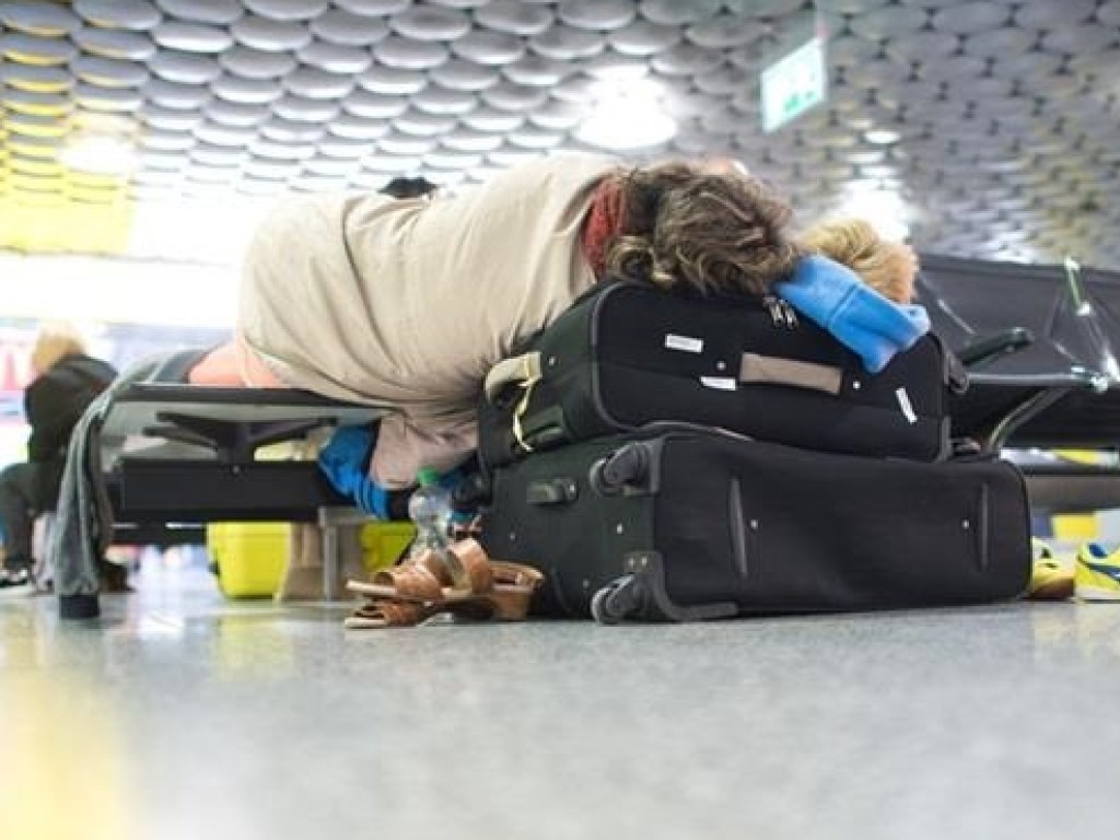 В Борисполе из-за задержки рейса застряли 150 пассажиров