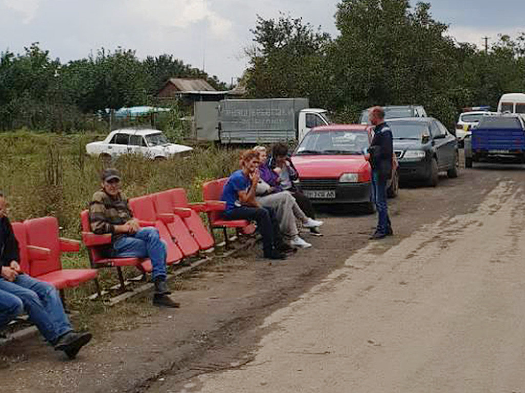 На Одесчине протестующие перекрыли трассу (ФОТО)