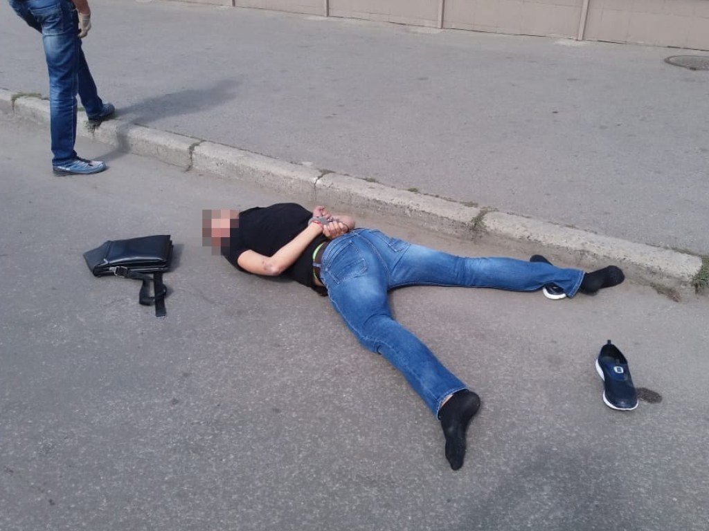 Появились подробности стрельбы в Харькове: СБУ проводила спецоперацию (ФОТО, ВИДЕО)