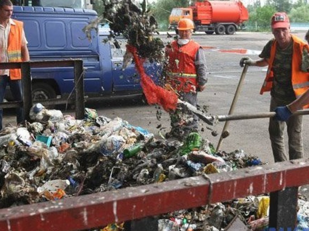 Сейчас в Киеве самая худшая ситуация с вывозом мусора за последние 10 лет &#8212; бывший мэр