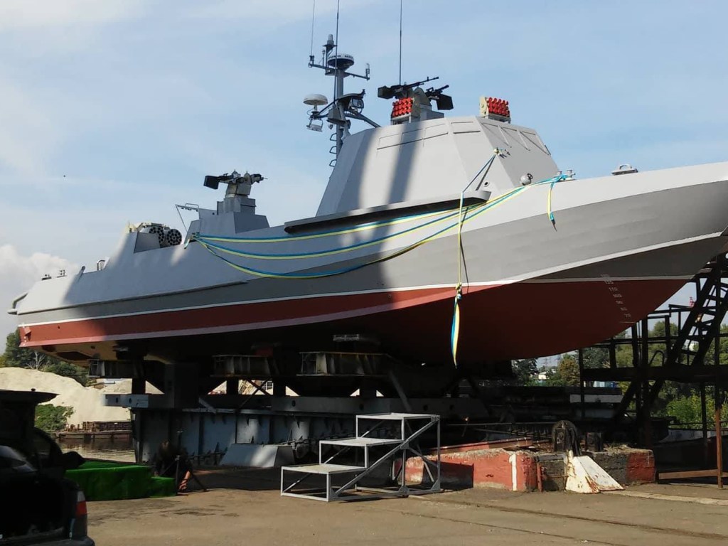 На воду спустили первый десантный катер «Кентавр» ВМС Украины (ФОТО, ВИДЕО)