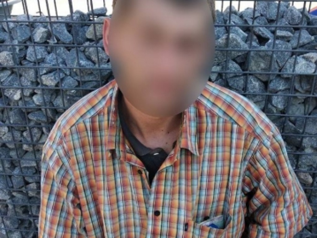 В Днепре мужчина нашел кошелек с 12 тысячами гривен и потратил деньги на наркотики (ФОТО)