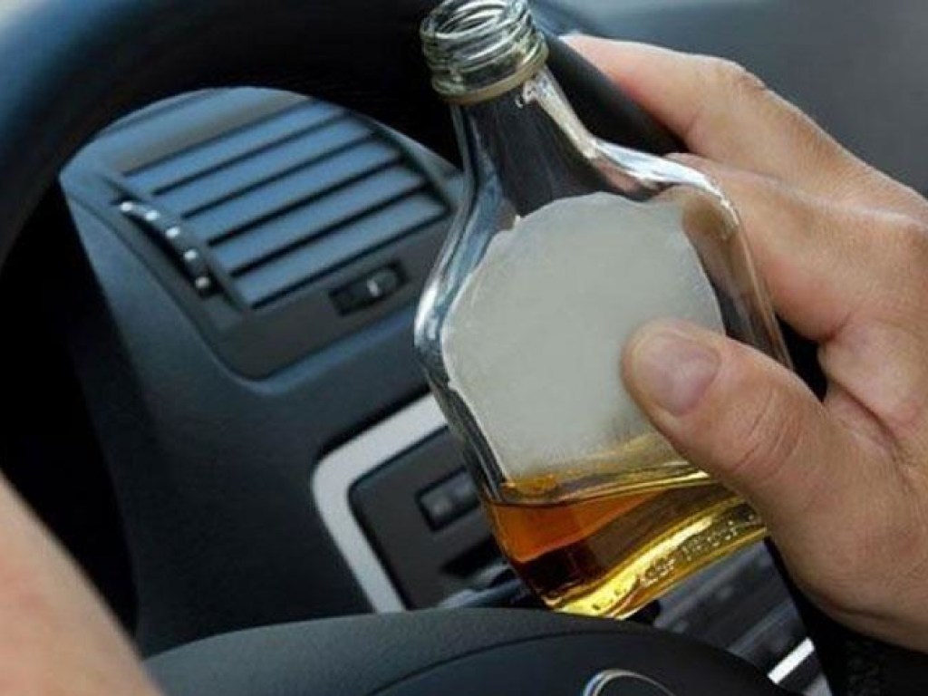 Эксперт пояснил причины увеличения «пьяных» ДТП на дорогах Украины