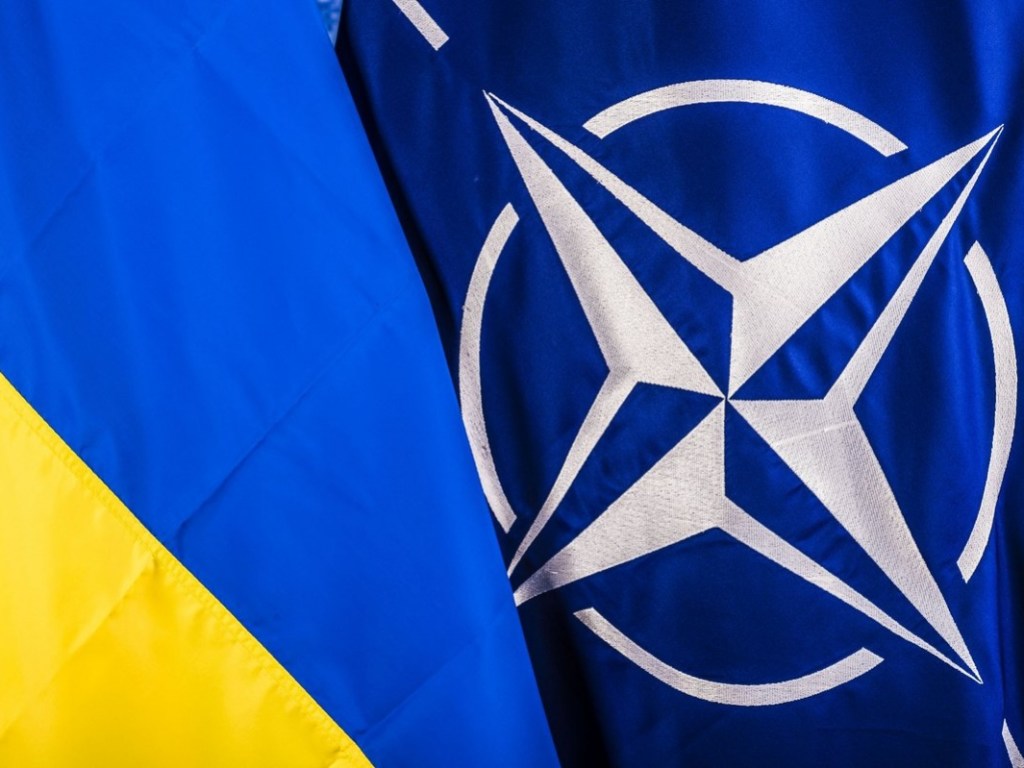 Венгрия может заблокировать сближение Украины с НАТО