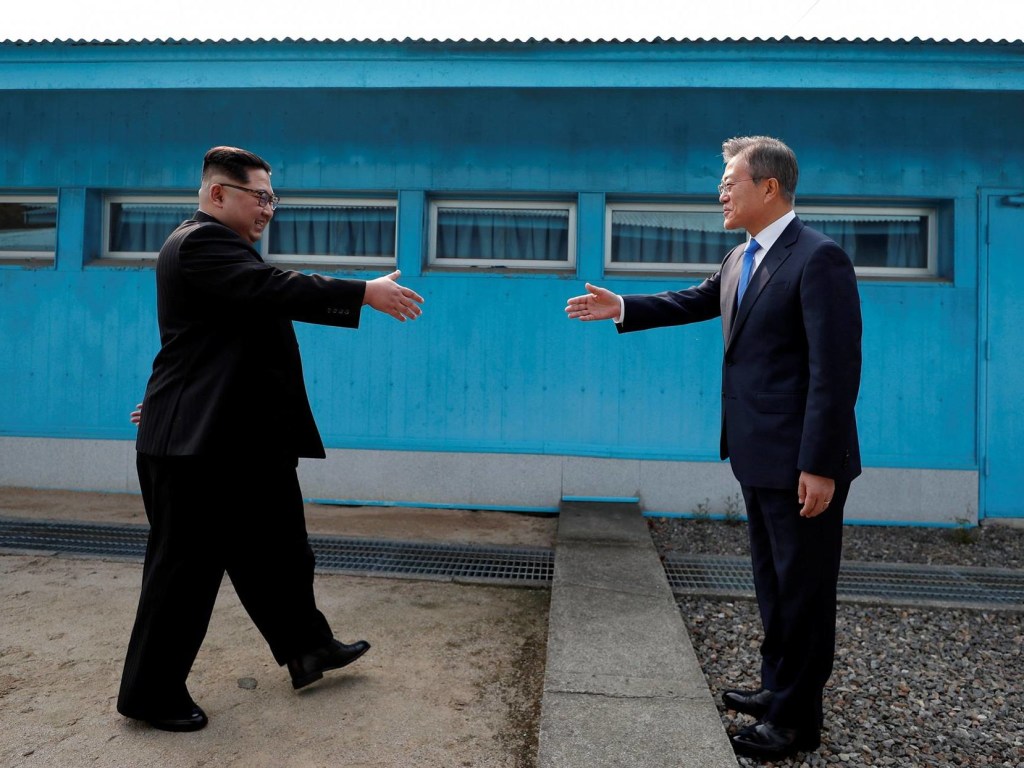 Американский эксперт рассказал, чем завершатся переговоры лидеров Южной Кореи и КНДР