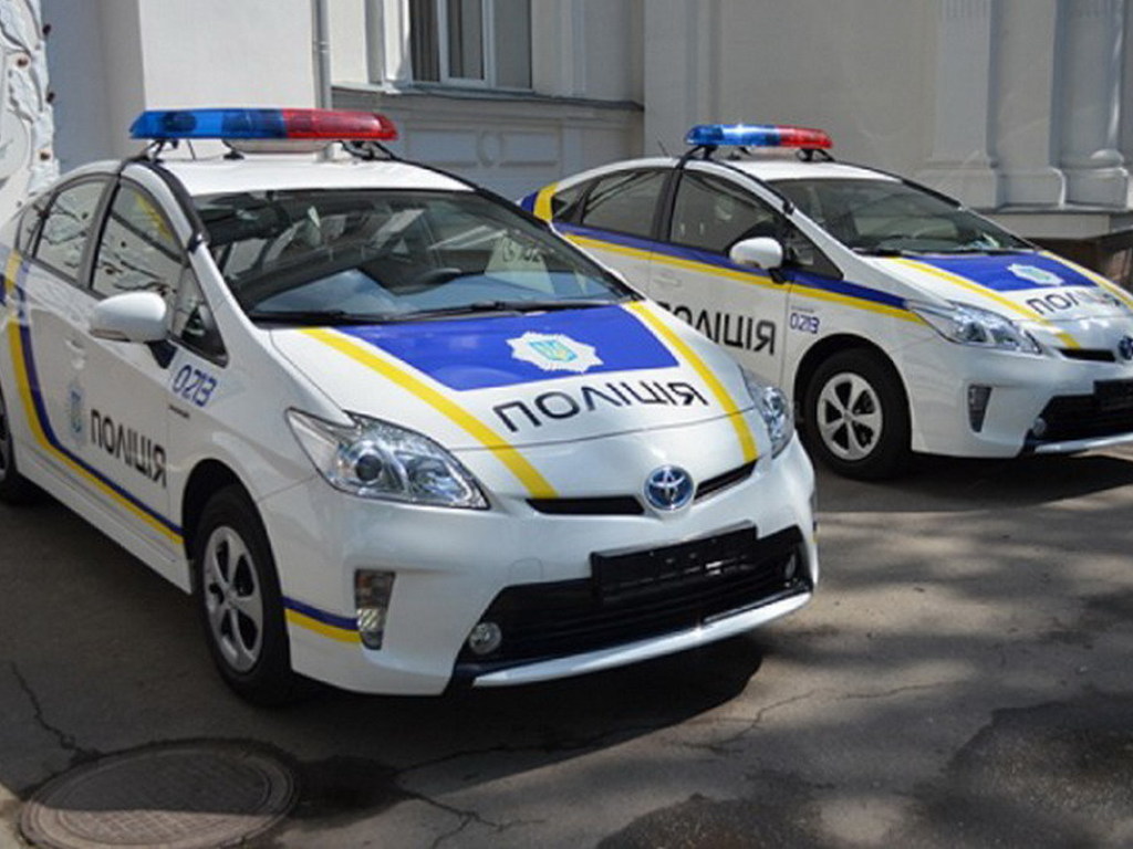 На ProZorro  зарегистрировали тендер на починку полицейских Toyota Prius за 4 миллиона